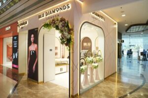 http://Blu%20Diamonds%20London%20Opens%20Its%20First%20India%20Flagship%20at%20R%20City%20Mall,%20Mumbai